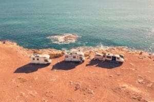 Read more about the article Kamperem na&nbsp;dziko – niezapomniana przygoda wśród natury