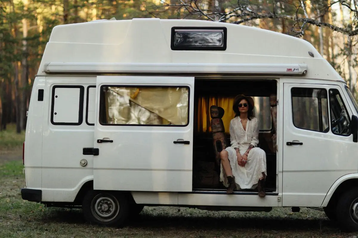 You are currently viewing Czy&nbsp;warto kupić starego kampera? Wszystko co&nbsp;musisz wiedzieć